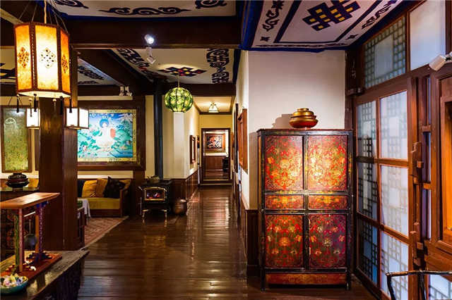 松贊綠谷山居的豐富收藏，宛如一家“藏文化博物館”